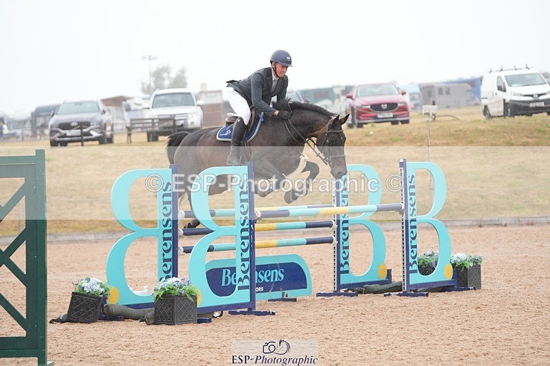 260730-124322-01976 - Cls 2 Foxhunter