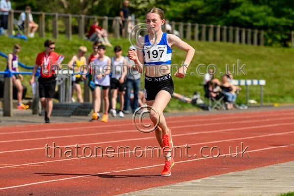 East25Sun-912356 - Track Female