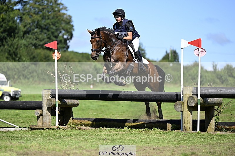 240811A-143731-05075 - 163-