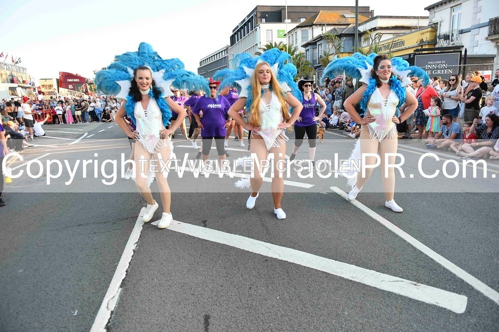 SH4_3729 - Carnival Procession.