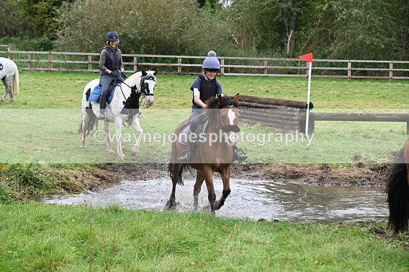 WJ6_7156 - Time at Photographer 13:06 to 13:23