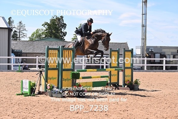 BPP_7238 - CLASS 14 FRI Nupafeeds Senior Dicovery/1m open