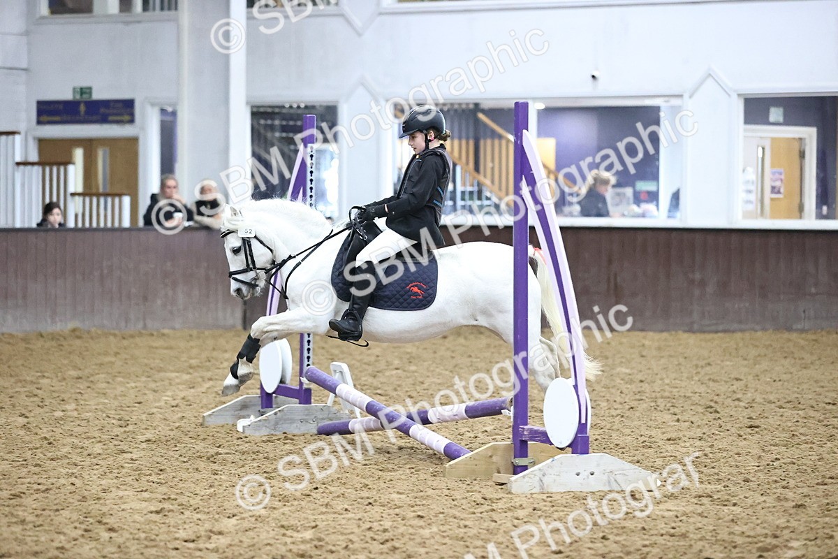 SBM_000073 - Class 1 - Fox Farriers 30cm