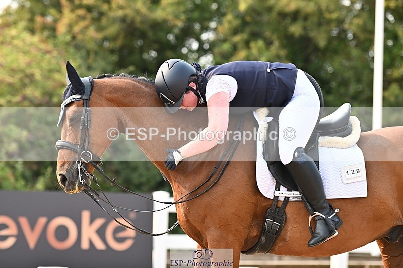 250816-160808-06065 - 129-Beth.TaylorWilly.Wonker