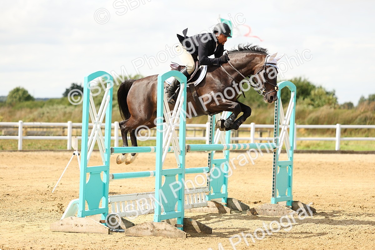 SBM_010495 - Class 4 - Senior Foxhunter - 1.20m Open