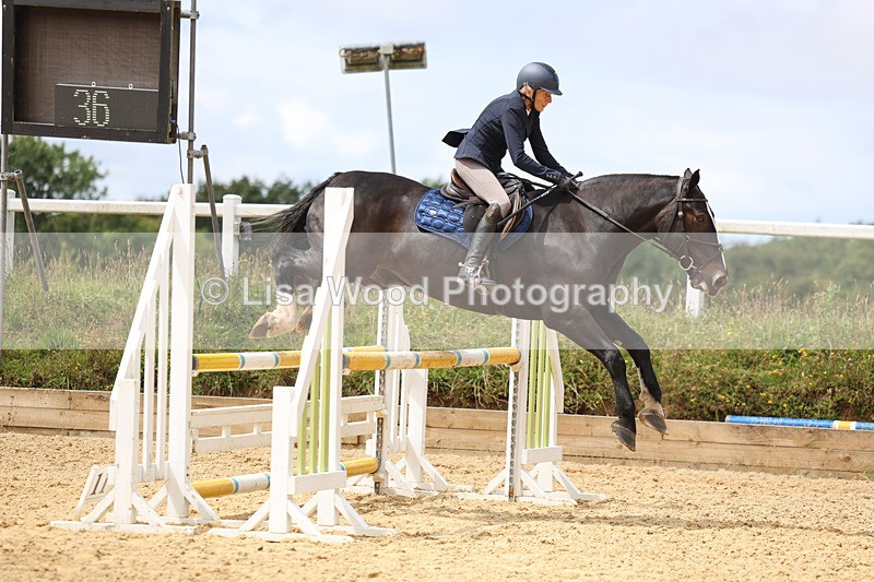 3E7A0601 - Class 10: 95cm National Amateur Championship Qualifier