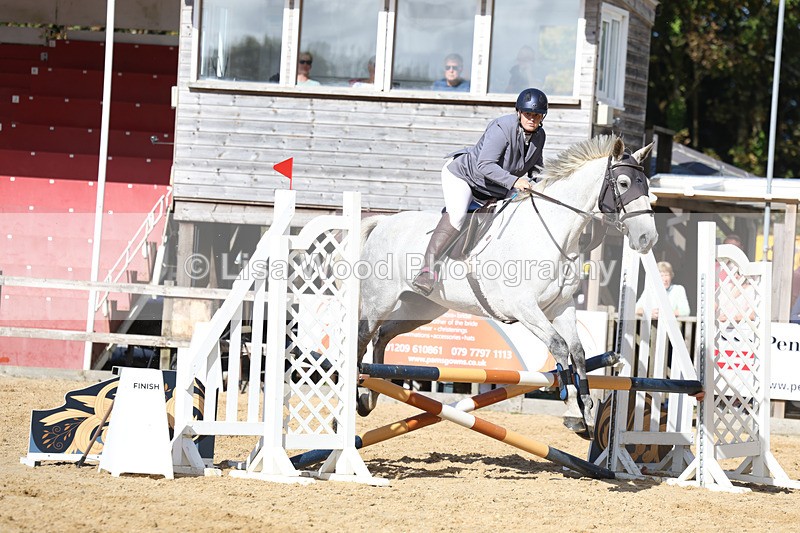 3E7A5145 - Class 9: 80cm Senior