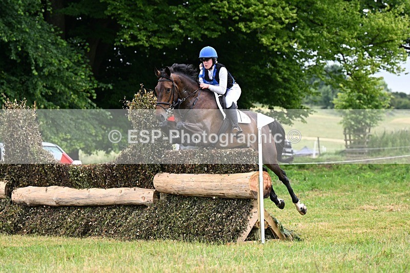 240630X-110603-6454 - 305-Beth_Walford-HAMBLEDON