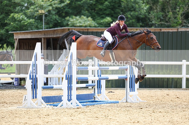 3E7A4290 - Class 7: Senior Newcomers/1.10m open