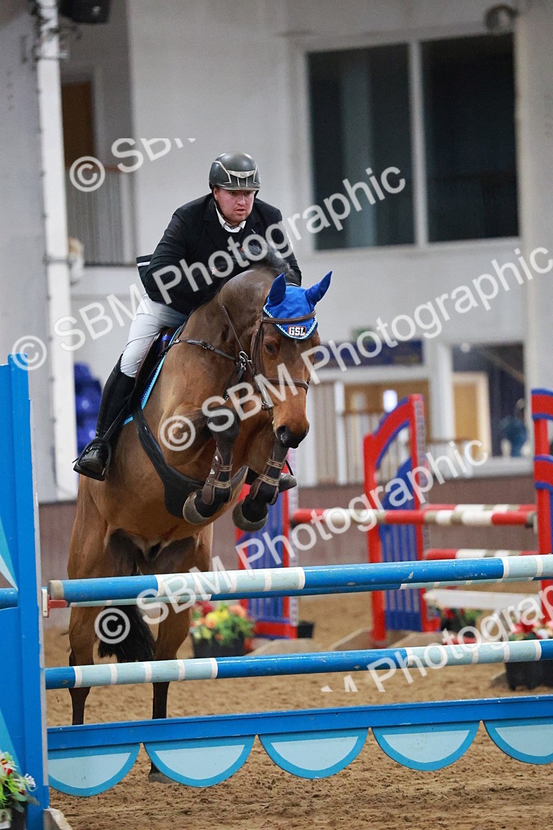 SBM_004612 - Class 17 - Senior Newcomers - 1.10m