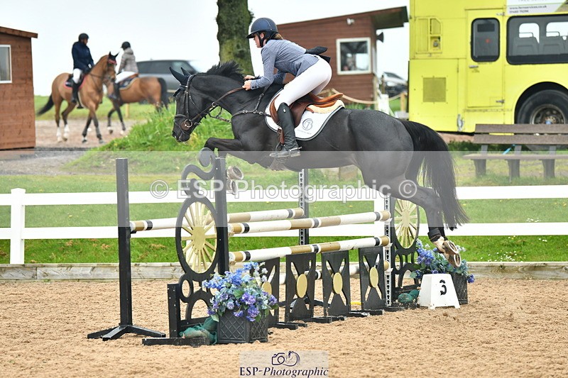 230505A-134658-04613 - Cls 17 1.05m Amateur Quali