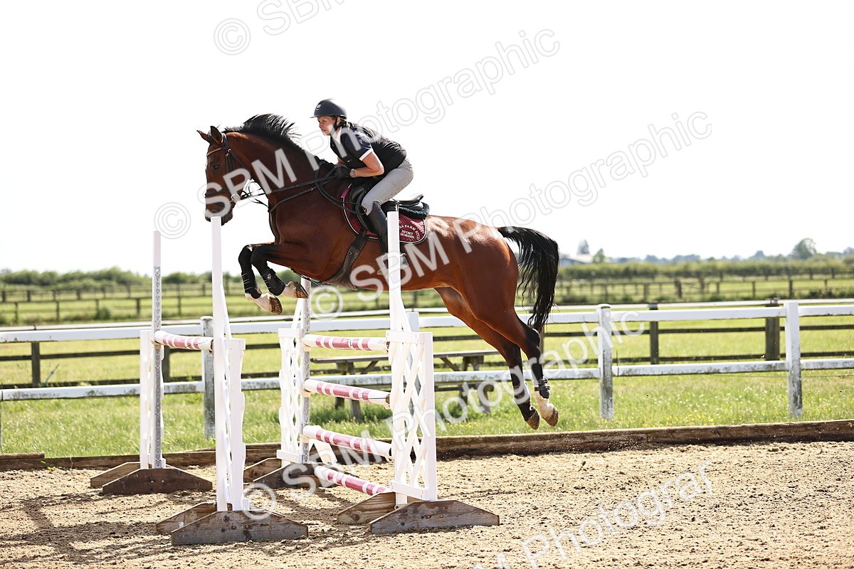 SBM_002951 - Class 5 - Senior Foxhunter - 1.20m