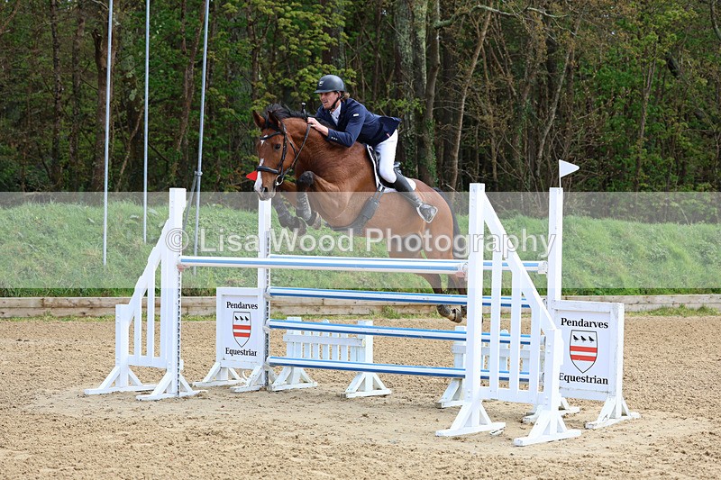 3E7A2362 - Class 9: Senior 1.30m open