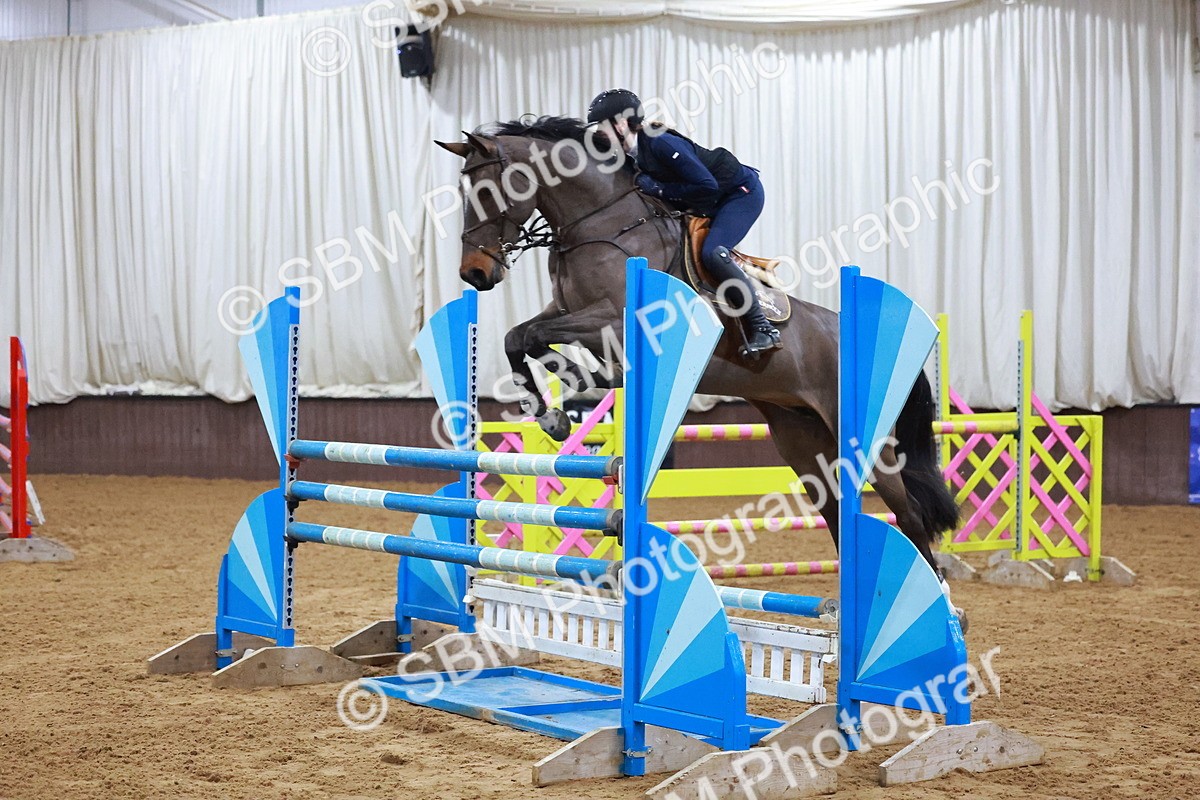 SBM_002338 - Class 5 - Senior Foxhunter 1.20m