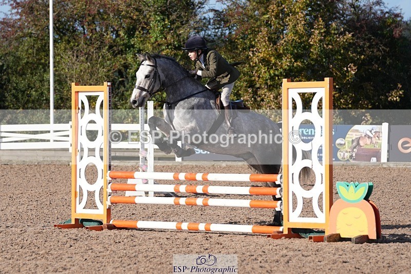 251025-110941-00137 - Chard 25th & 26th Oct BS Juniors/COH/Club/schools unaffiliated showjumping