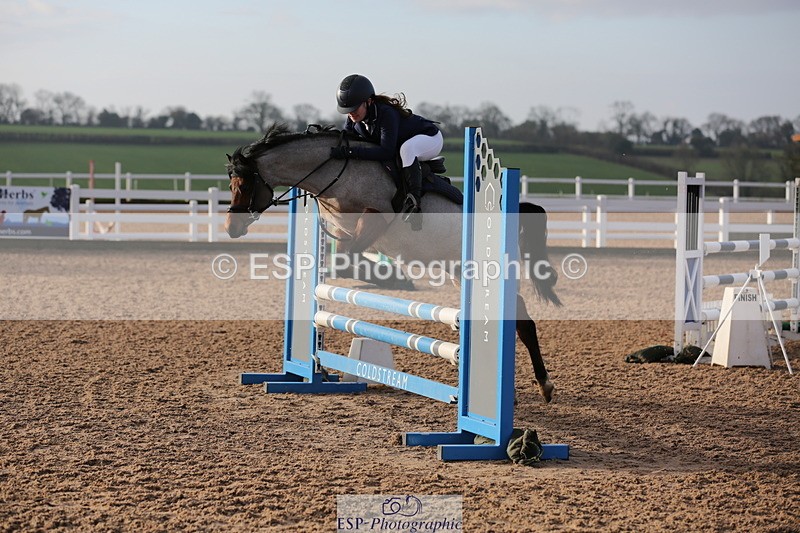 240211A-100051-01694 - Cls 1 Pony Intro 70cm