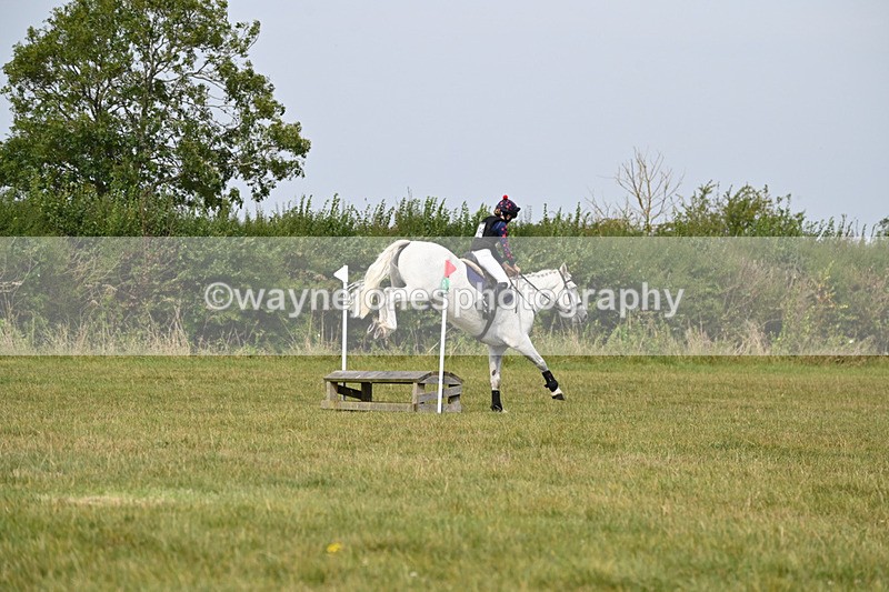 WJ6_1098 - 60cm XC Time 12:34 to 12:54