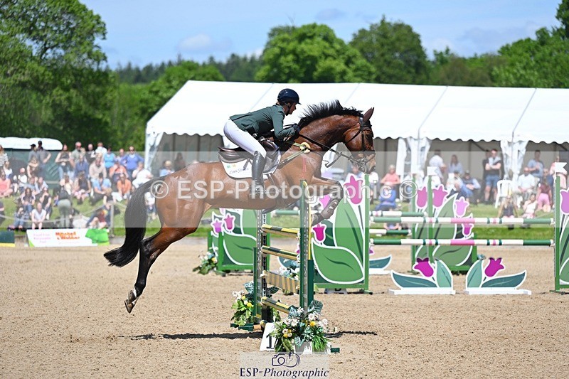 240525-125226-15092 - 412-WELLFIELDS_LINCOLN-Susie_Berry