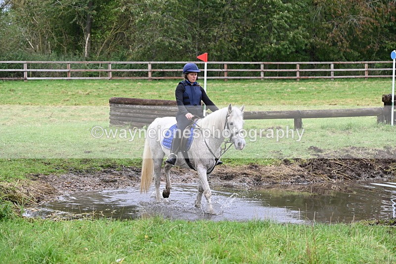 WJ6_5988 - Time at Photographer 12:41 to 13:05