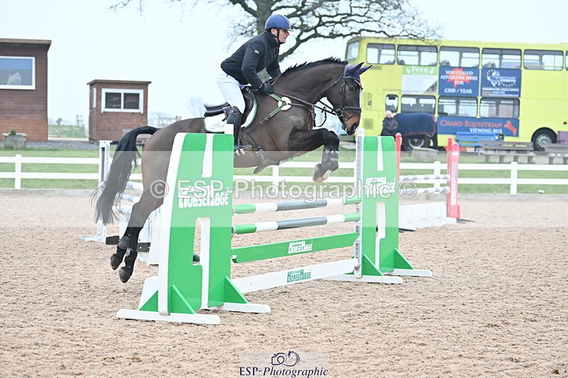 240113A-114719-01852 - Cls 11 Snr 1.05m