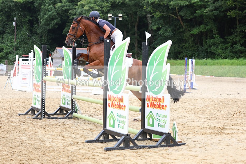 3E7A6397 - Class 8: Senior Newcomers/1.10m open