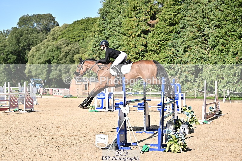 260906A-160753-04574 - Cls 24 Snr Foxhunter