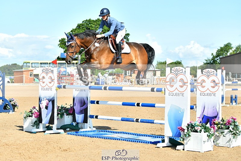 230720A-095235-01843 - Cls 1, 2 Star Small 1.30m