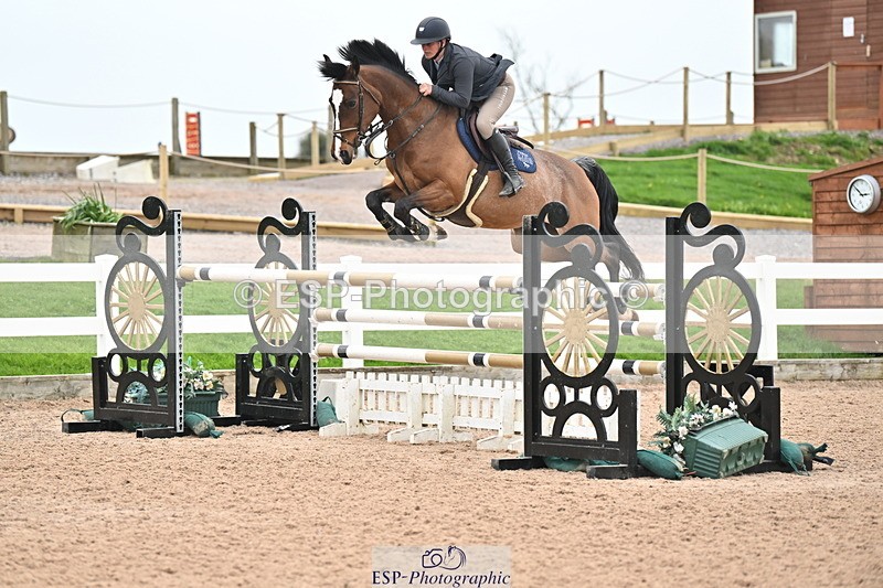 240406A-145300-04042 - Cls 15 Foxhunter