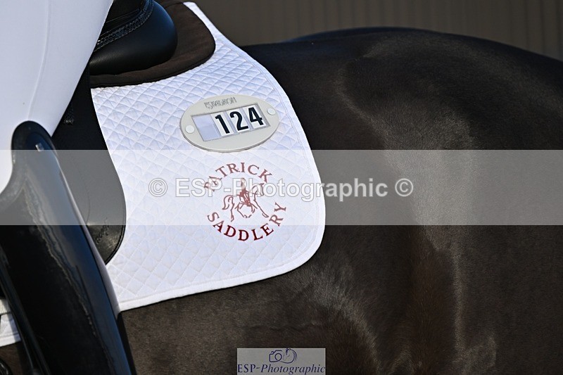 241214-135446-02654 - 124-isobel.goodwin-Milano.van.hof.olympia