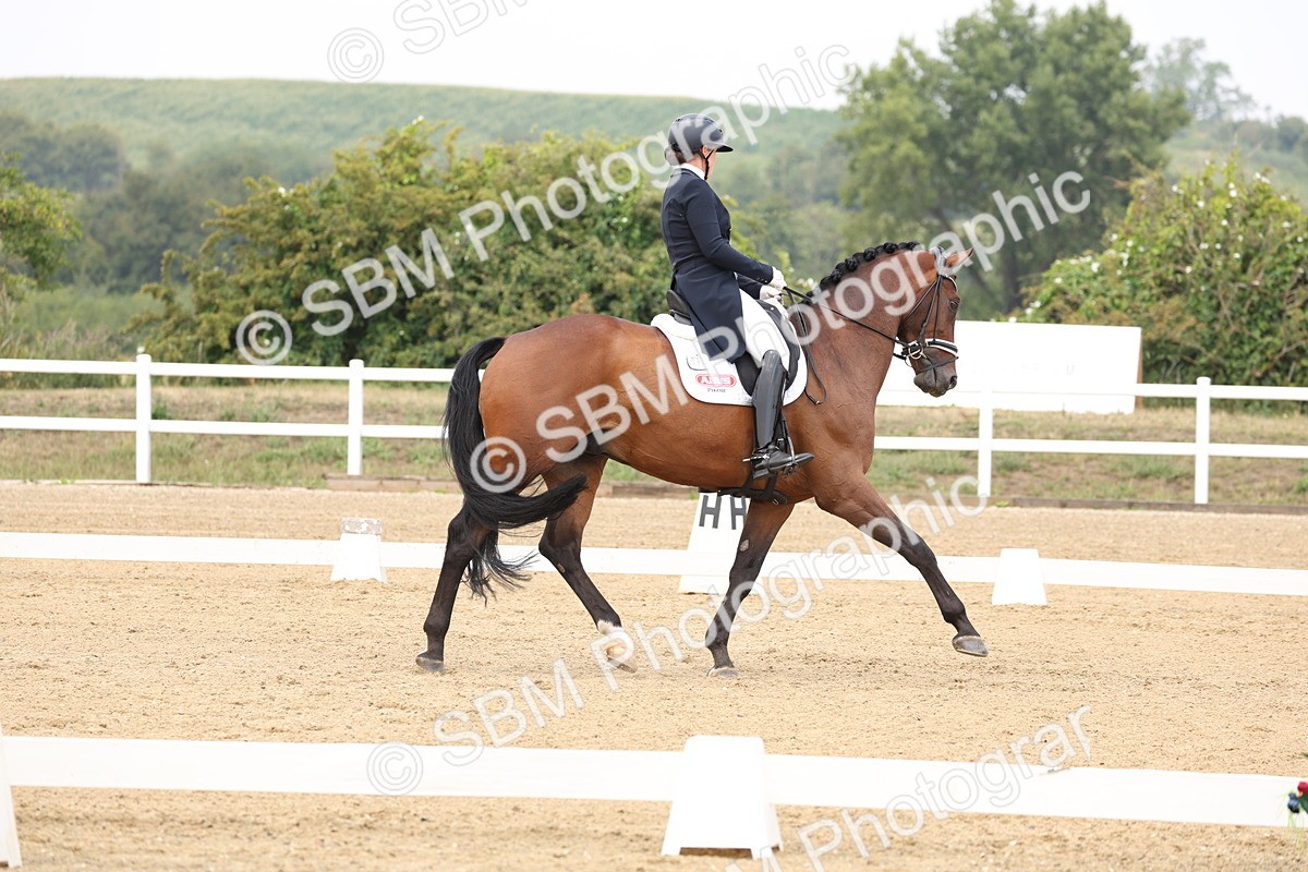 SBM_007438 - Class 9 - FEI INT I - 14.57-15.45