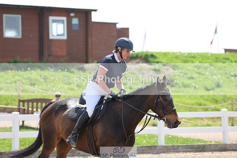 240510A-120828-06315 - Cls 15 85cm National Am Quali