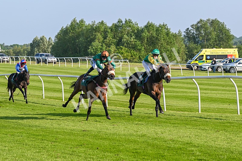 310524-Race 1-Military Girl-8337 - Race 1