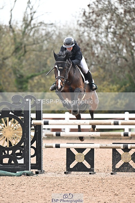 251105-141329-00814 - Cls 06 Fox & 1.20m