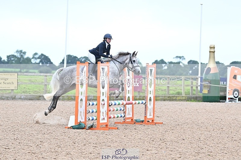 240813-182649-00662 - Classes 5 A&B & 6 80cm