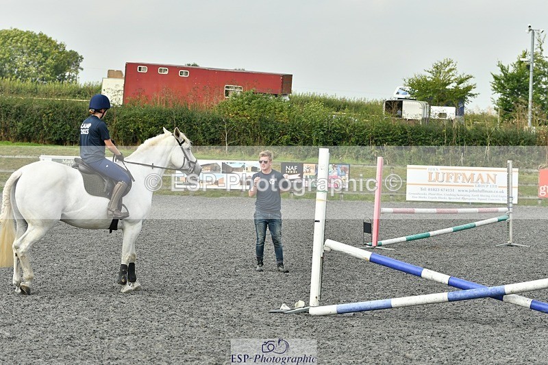 230817-102859-00424 - Theo's 2nd Group - Arena