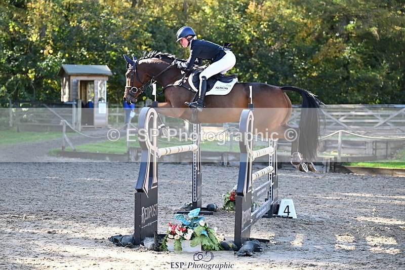 251024A-125032-10487 - C-239-Ellie.Townend
