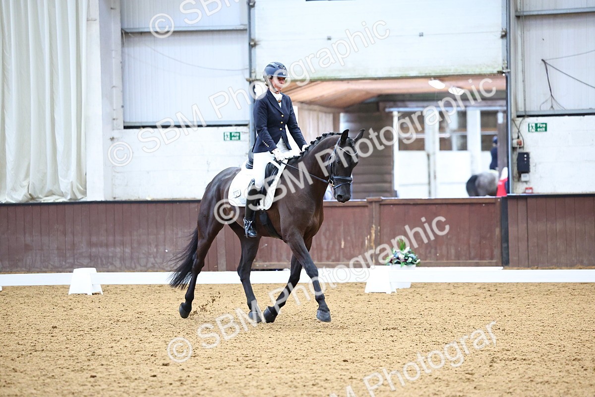 SBM_005587 - Class 5 - Novice 6 - 9.30-10.33