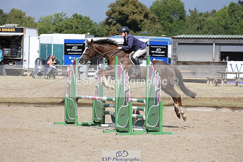 250829A-122923-01658 - Cls 7 British Novice and 90cm
