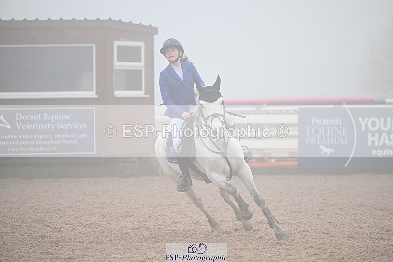 251115-113634-00241 - Cls 9 Pony Newcomers and 1m Open