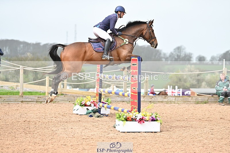 240405A-124556-01322 - Cls 3 Foxhunter