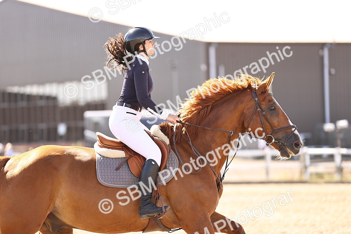 SBM_000012 - Class 1 - Clear Round