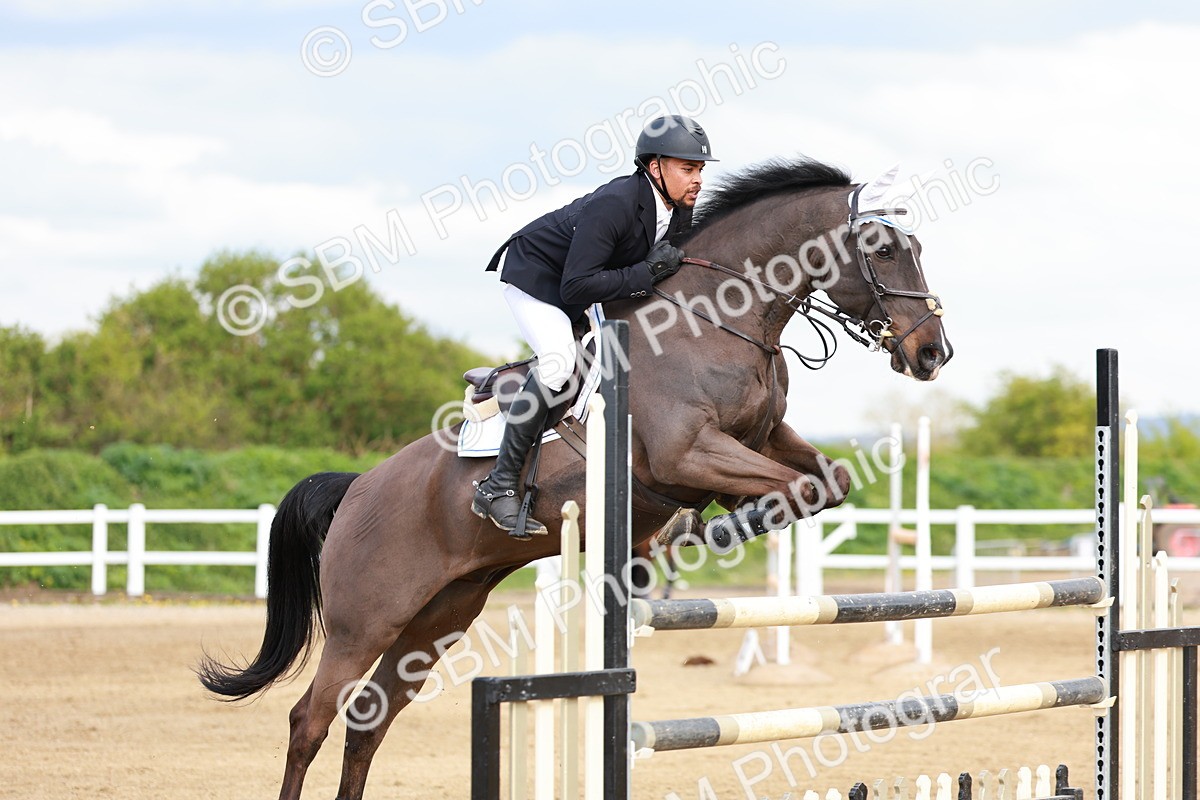 SBM_002573 - Class 5 - Senior Foxhunter - 1.20m