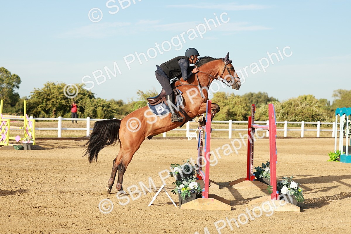 SBM_008981 - Class 6 - National 1.30m 1.40m Open Handicap