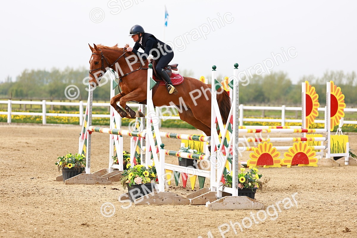  - Class 17 - Senior 1.05m