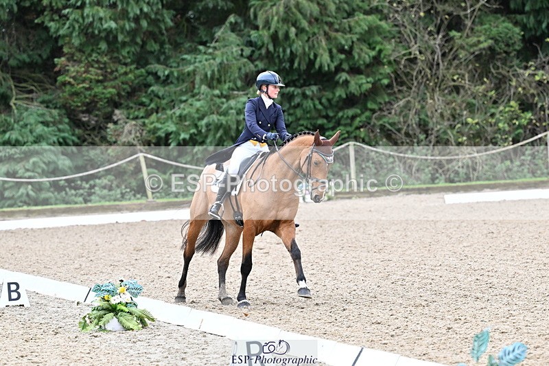 251022A-144236-00361 - B-105-Emily.Grace