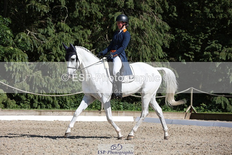 230526-162951-07831 - 172-VELOUMANI_TESS_LY-Aliene_Ruyter-WEDTrotUp+DR