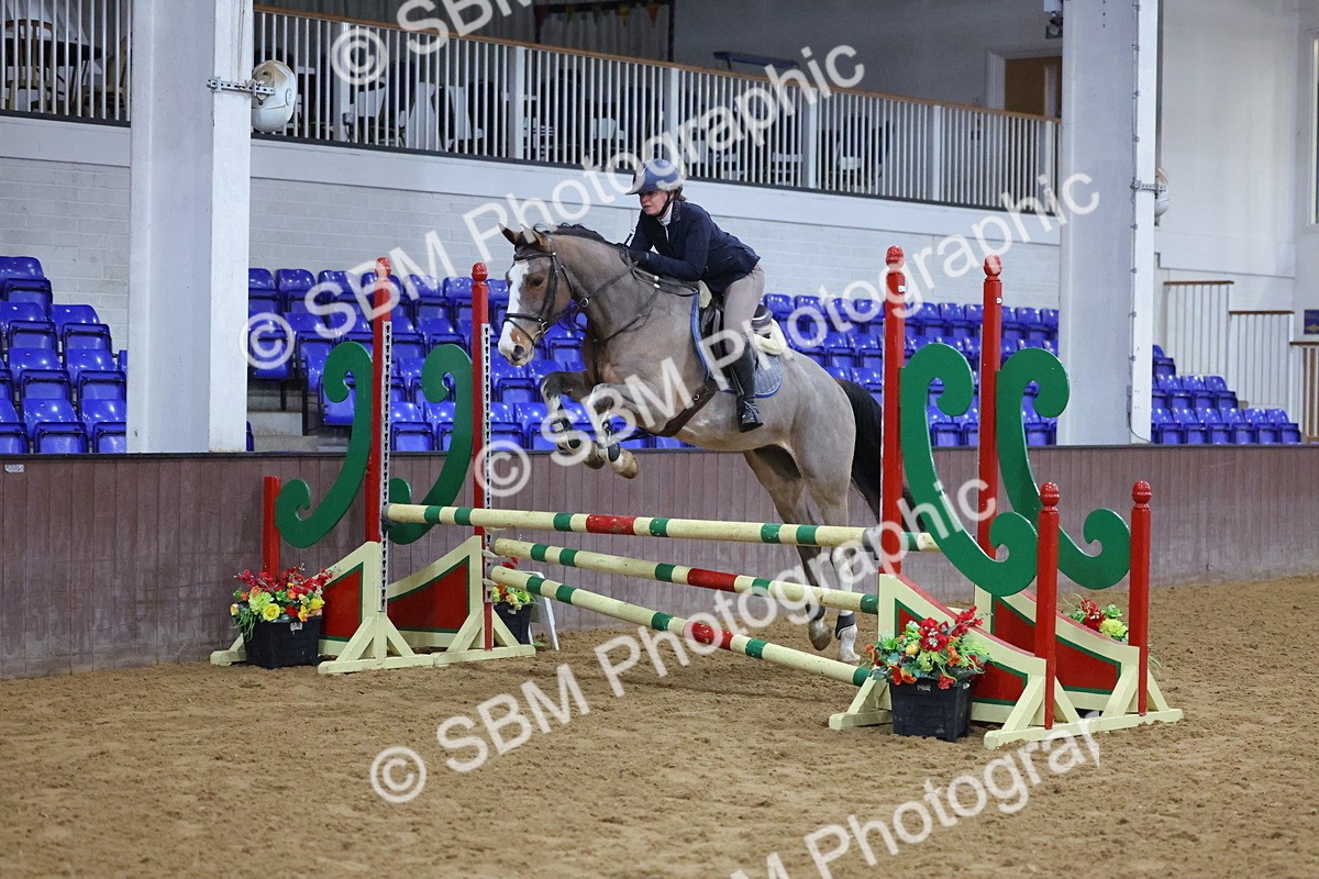 SBM_000715 - Class 13 - Equissage Pulse Senior British Novice/ 90cm Open - First Round (0.90m)