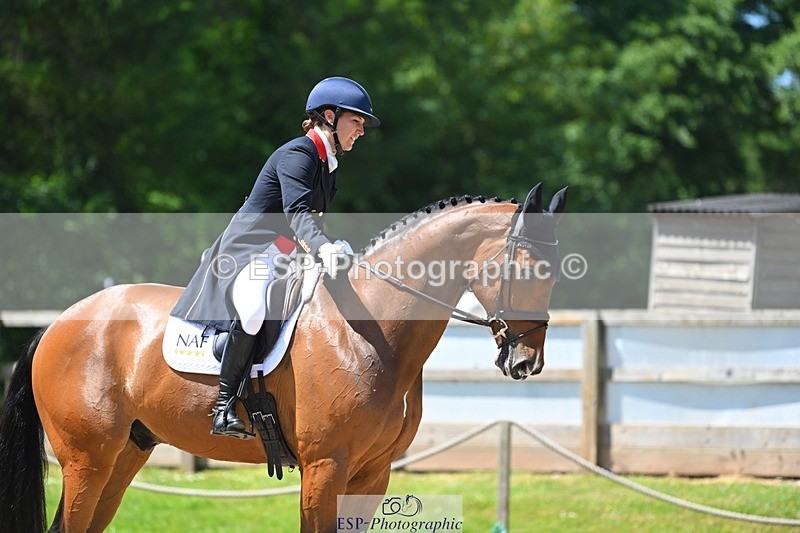 230526-121318-05981 - 474-LONDON_52-Laura_Collett-DR