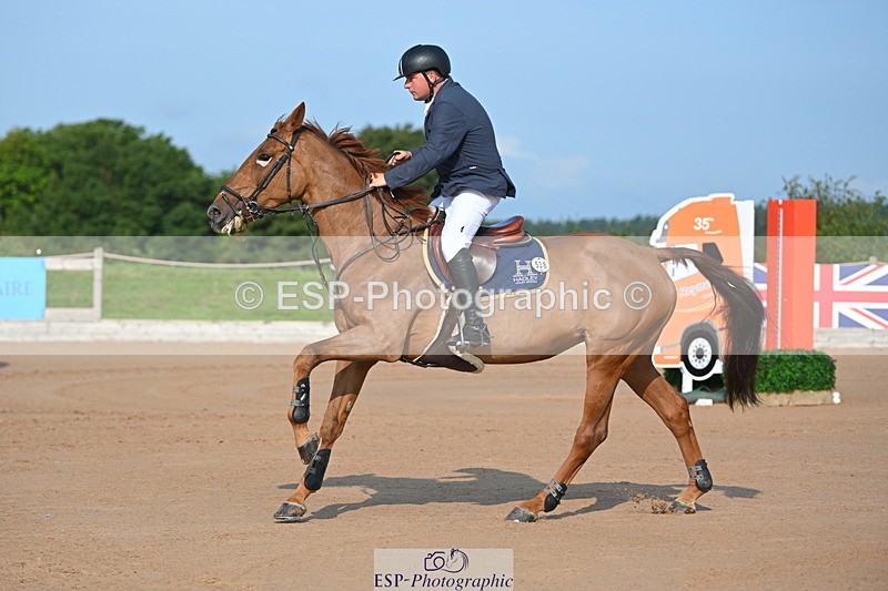 230721A-085659-04809 - Cls 2, 2 Star Small 1.30m