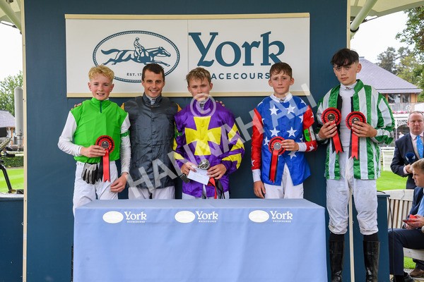 100923-Pony Race 2-Its Fatherted-0165 - Pony Race 2 12.45 The Dragon (TV and Film) Studios Pony Race 148cm & Under